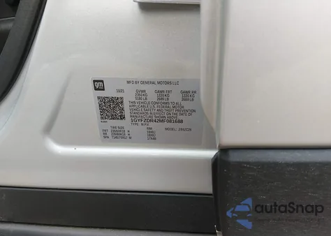 2021 Cadillac Xt4 Awd Premium Luxury z USA, uszkodzony, nr VIN 1GYFZDR42MF081688